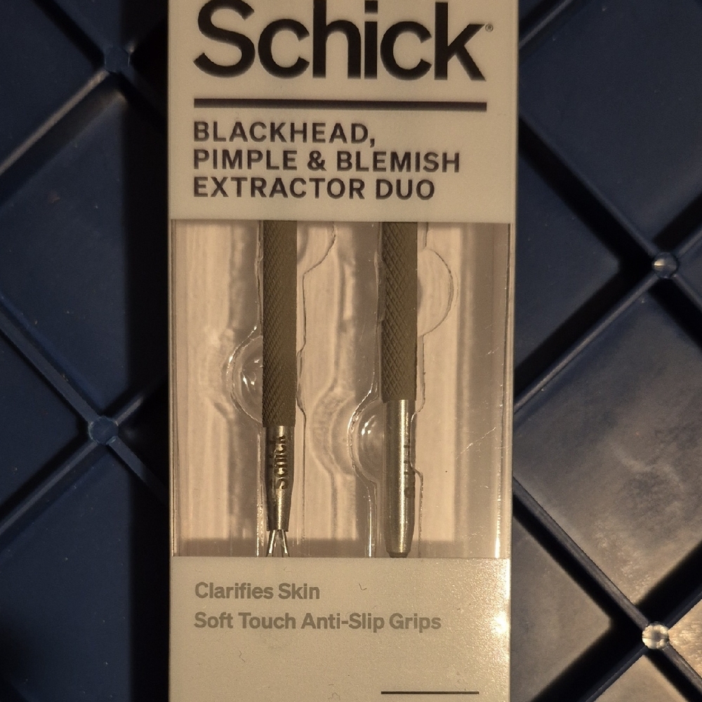 Schick Blackhead, Pimple & Blemish Extractor Duo - Silver
